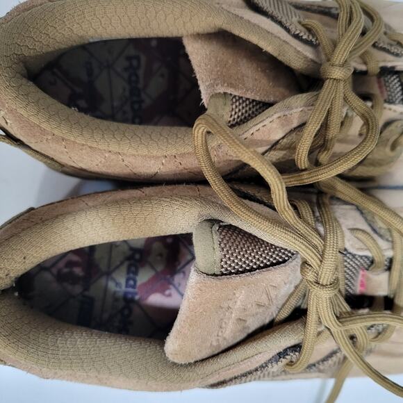 Reebok + Mita Military Inspired Workout Low Clean Sneaker Men's Size 5 - Picture 8 of 10
